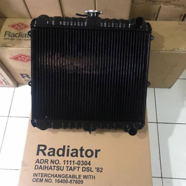 Radiator daihatsu delta V22 & V83