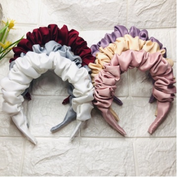 BANDO SCRUNCHIE KOREA KEKINIAN TERBARU BANDO KERUT HEADBAND RUFFLE POLOS DAN MOTIF BISA COD IMF