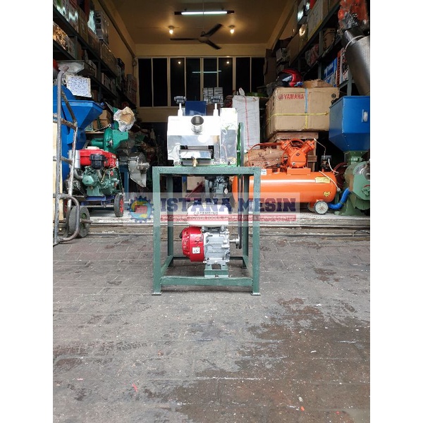 MESIN GILING TEBU GILINGAN TEBU COMPLETE MESIN BENSIN DAN RANGKA