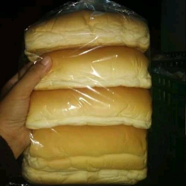 

Roti Hotdog isi 5