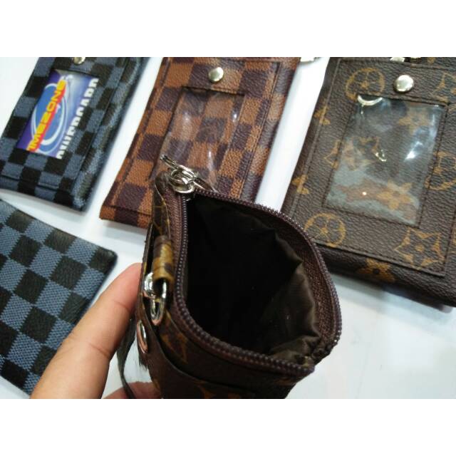 Dompet kecil koin LV