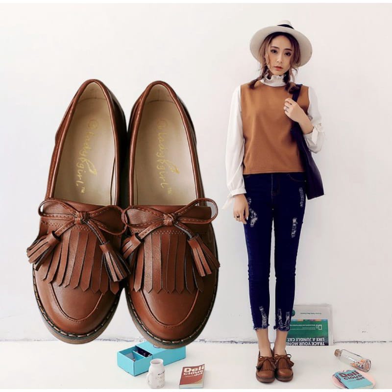 Sepatu Wanita Loafers Docmart '' ALISSA '' Fashion Rawis Kulit Dof Premium CS 2290