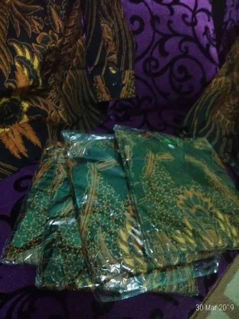 Couple Cakrawangsa Batik Solo Batik Couple Keluarga Kemeja Batik Pria Dress Batik Modern Ori By Raya