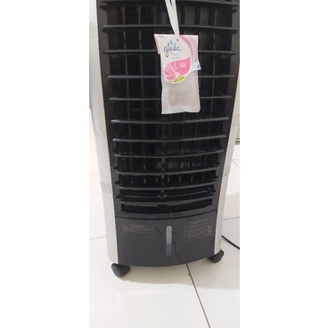 Air Cooler Sharp PJ-A26MY-B Bekas Second