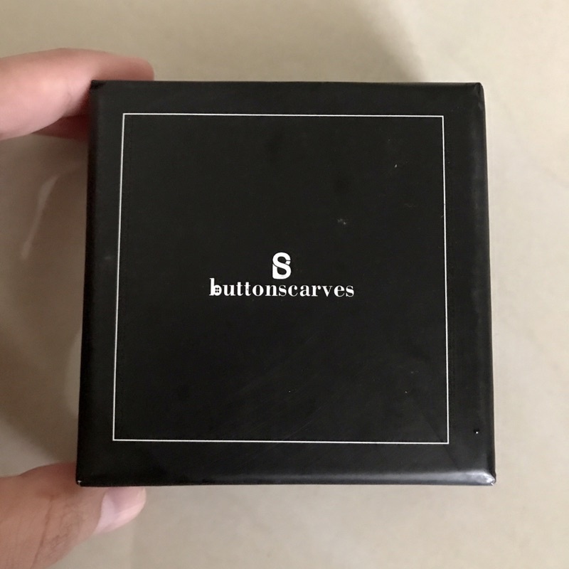 MINI BOX BROS BUTTONSCARVES-BLACK