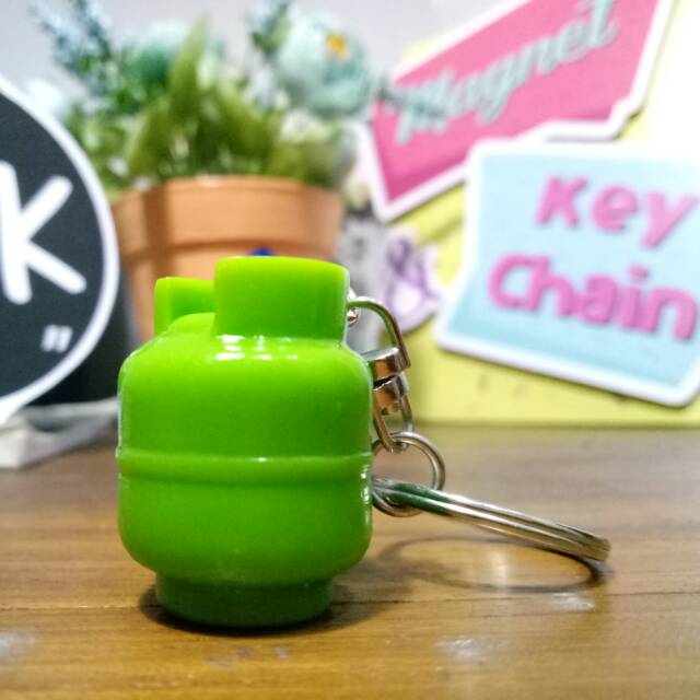 Gantungan Kunci Miniatur Gas Elpiji 3kg & Baygon
