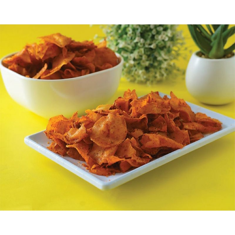 

Keripik singkong Pedas gurih 500 Grm