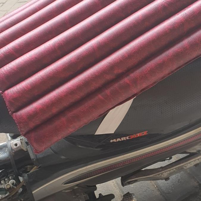 BANTALAN DUDUK MOTOR DINGIN .