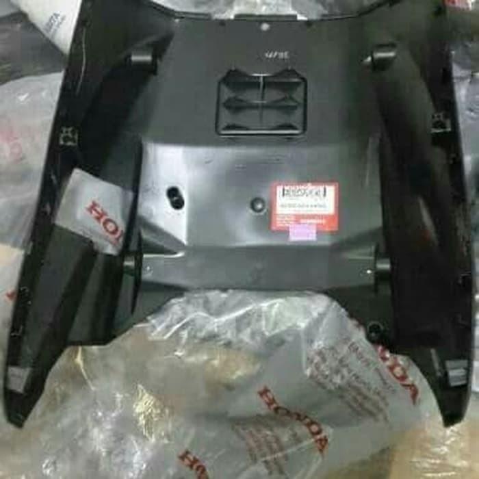 dek bawah / kolong vario 125 old original ahm