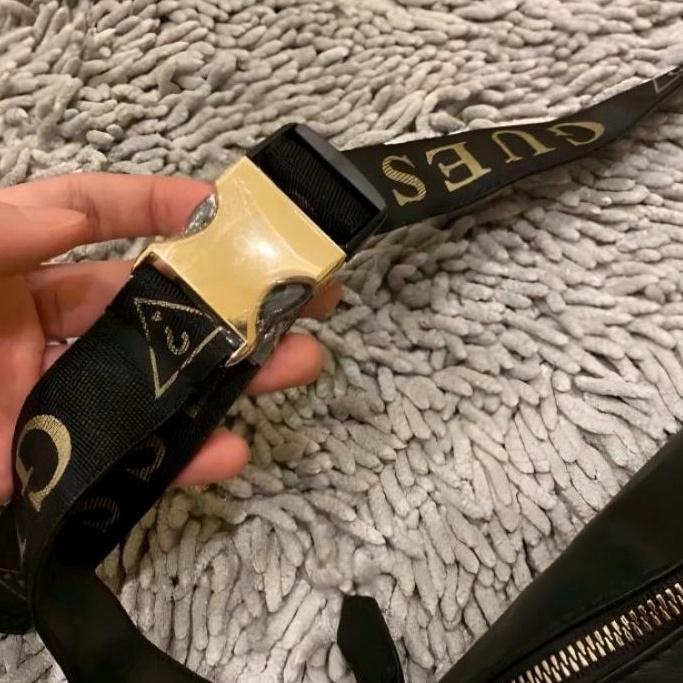 ☁ Waistbag Guess waterproof/waist bag guess pria / tas guess waistbag/tas pinggang guess/Tas Guess i