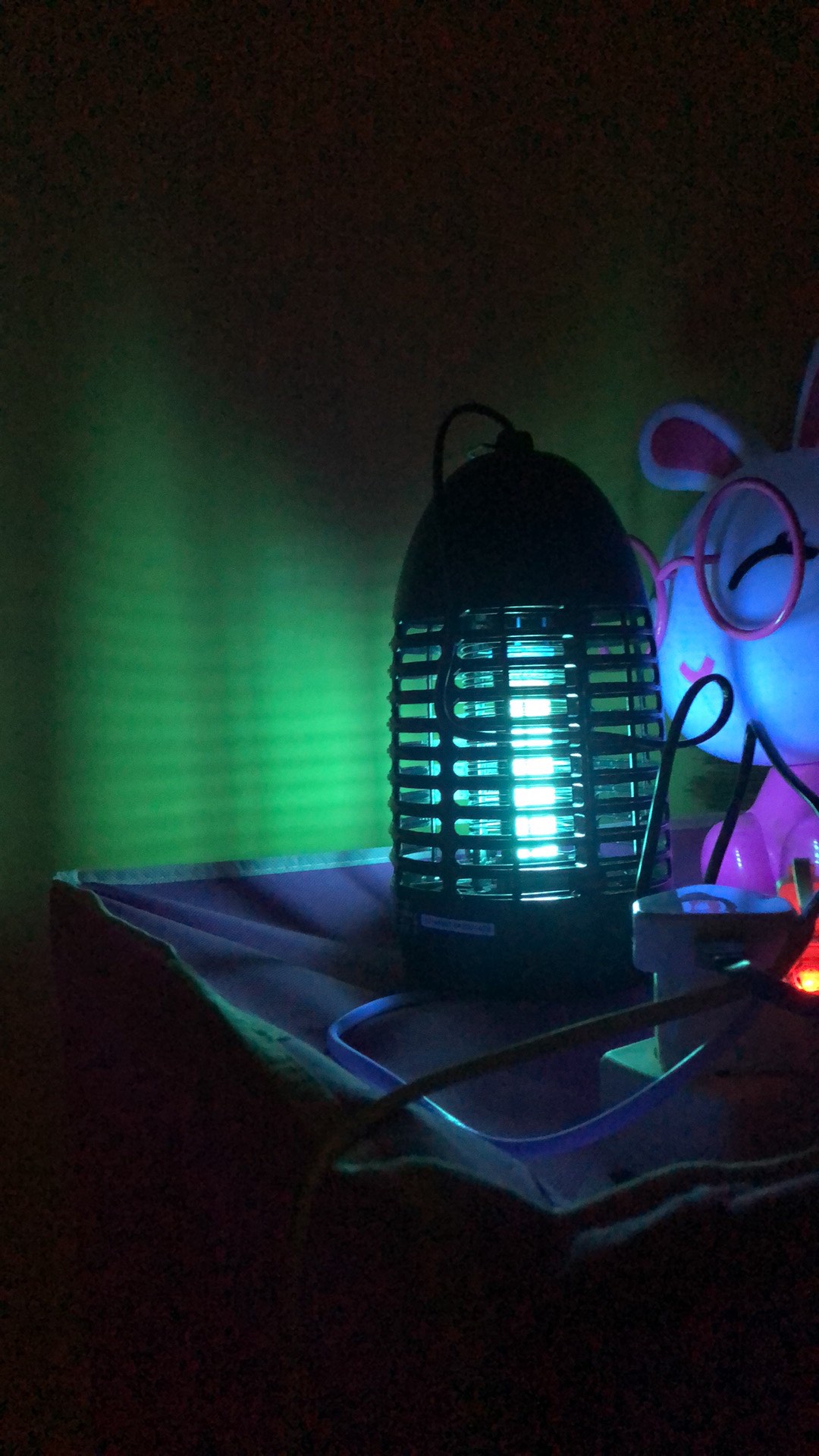 Krisbow 1 Box Isi 2 Mosquito Insect Killer 7w Lampu Nyamuk Serangga 7w 7watt