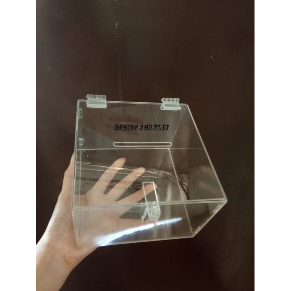 

Decide Acrylic Akrilik Kotak Amal Saran Infaq Infak Sekolah Kantor Masjid Panti Asuhan