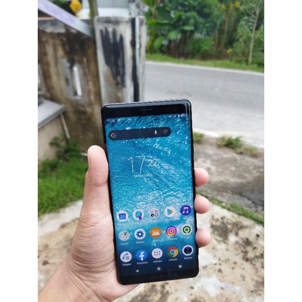 SONY XPERIA XZ3 DOCOMO 4G+