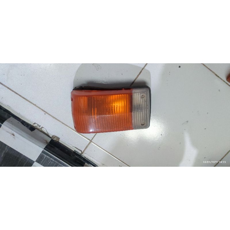 lampu sein fuso fm215 goprak ORIGINAL sen fuso fm215 jakwir riting fuso fm215 fm 215 goprak ceketer