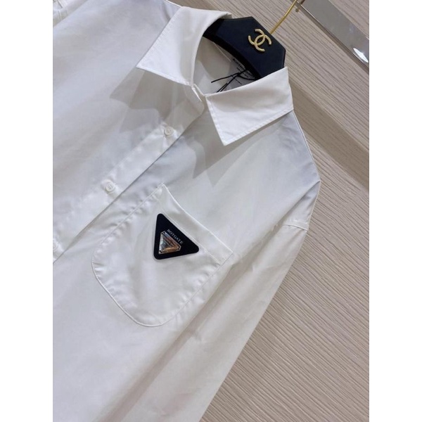 kemeja wanita / kemeja import premium / kemeja katun premium / kemeja list/ kemeja putih wanita