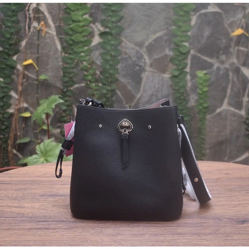 KS MARTI LEATHER SMALL BUCKET SHOULDER BLACK