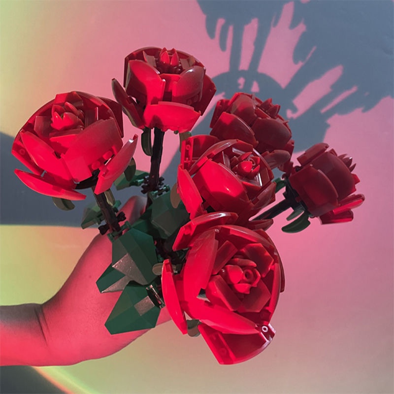【COD】Flower Bunga Bloc Mainan/DIY Bouquet Flower/Mawar Merah Blok Bangunan Bunga Palsu/DIY Mainan Hadiah/Dekorasi Flowers Plant Series
