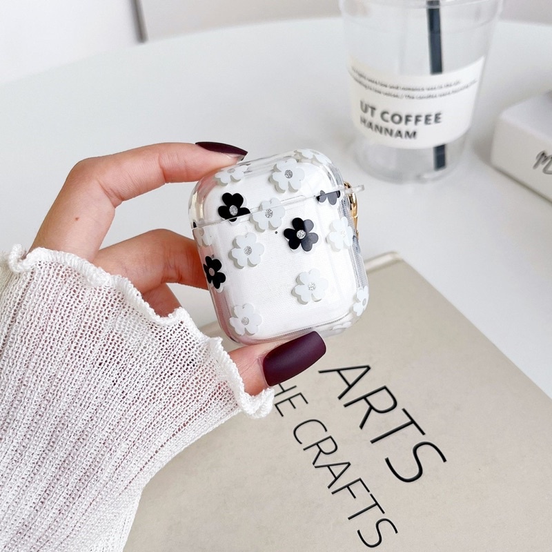Monochrome Flower Softcase for Airpods 1 2 Pro 3 Case Casing Airpods Lucu