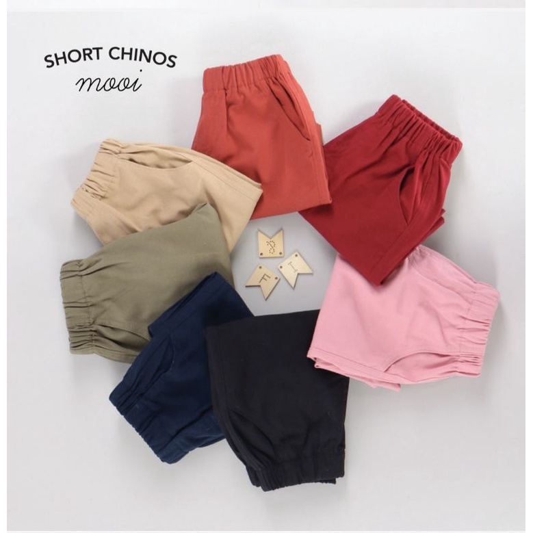 MOOI - Short Chinos