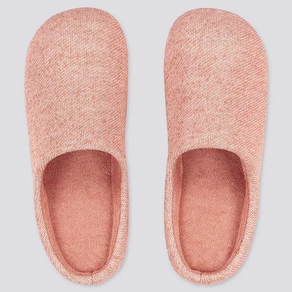 UNIQLO SANDAL RUMAH / SANDAL NYAMAN / SANDAL MODIS UNISEX WANITA PRIA - ORANGE, L