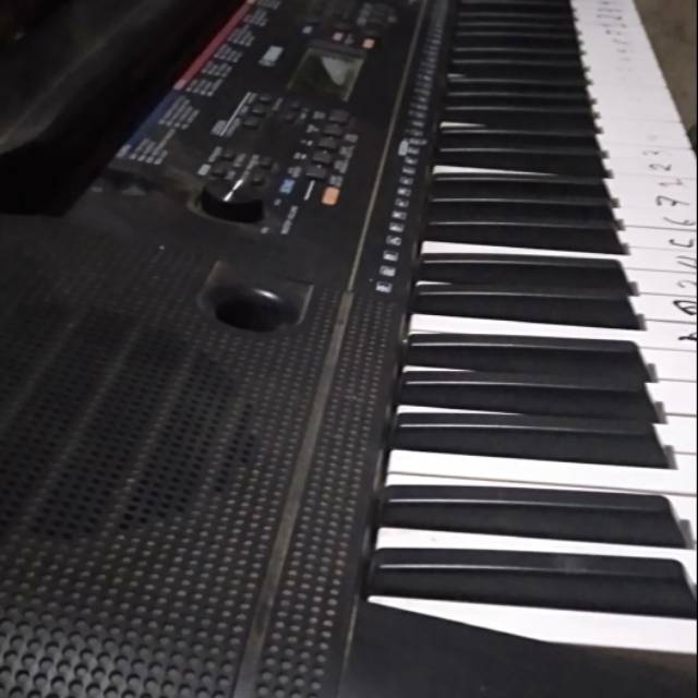Keyboard Yamaha psr e 263