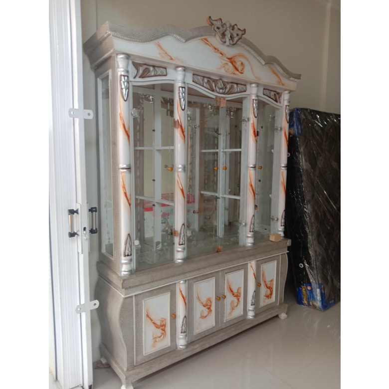 LEMARI KRISTAL BIVET KACA HIAS PAJANGAN CRYSTAL