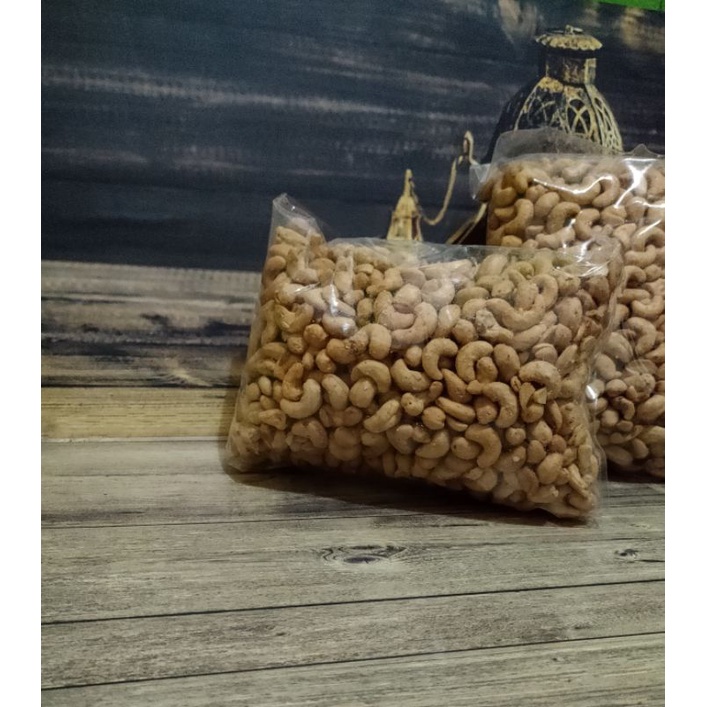 

kacang mete 1kg