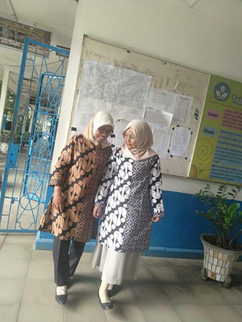 Terlaris Serut Genes Jelita Tunic Navbor Yelbor Whitbor Creambor Tunik Batik Modern Hrb030 Dolbi Do