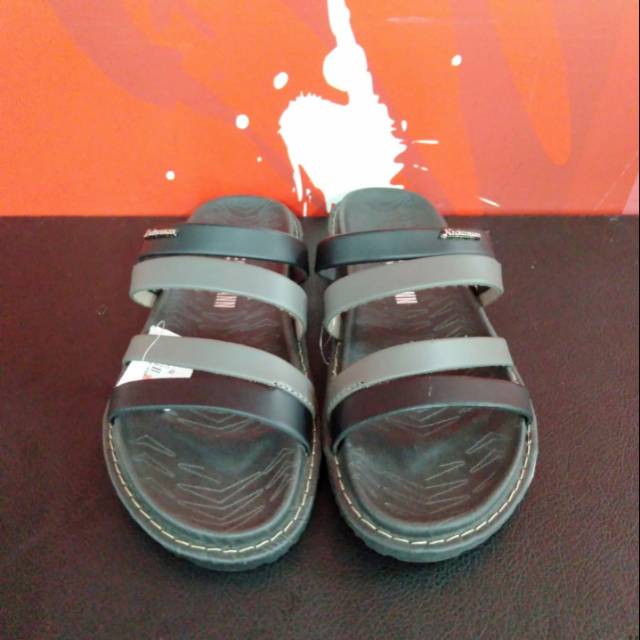 SANDAL PRIA NECKERMAN FRESNO CMP HITAM ABU