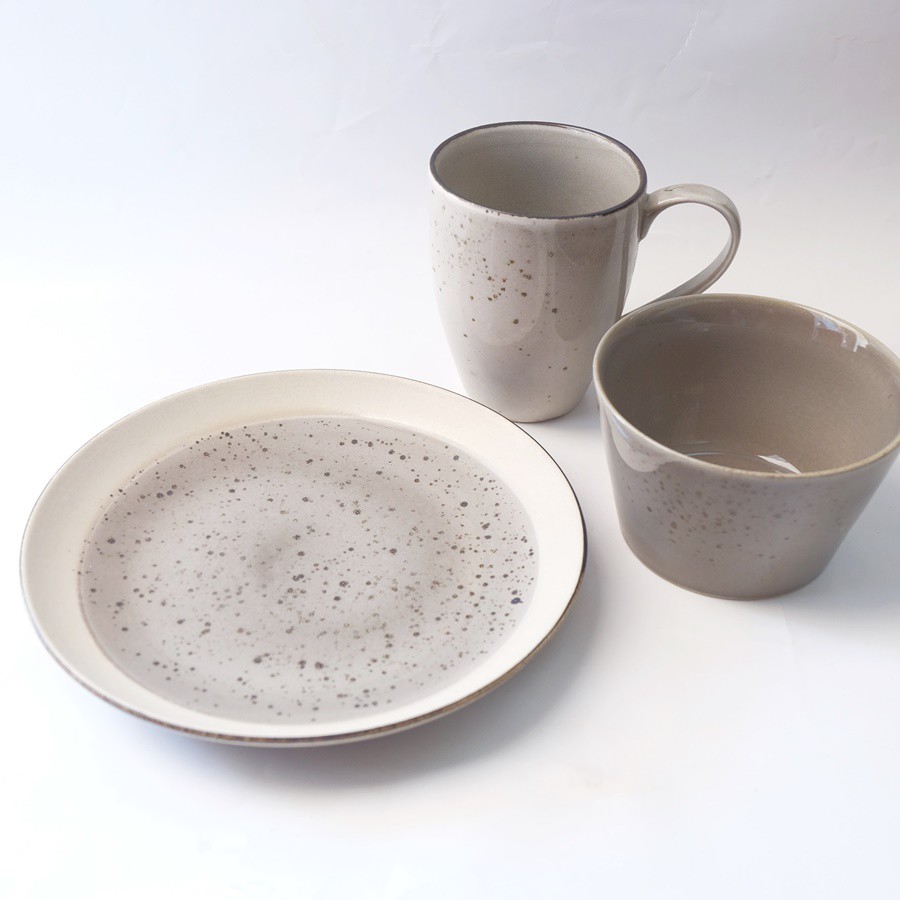 PIRING GELAS MANGKUK 1 SET KAMALA PIRING PLATE MUG MURAH PIRING GELAS MANGKUK 1 SET KAMALA PIRING PLATE MUG MURAH