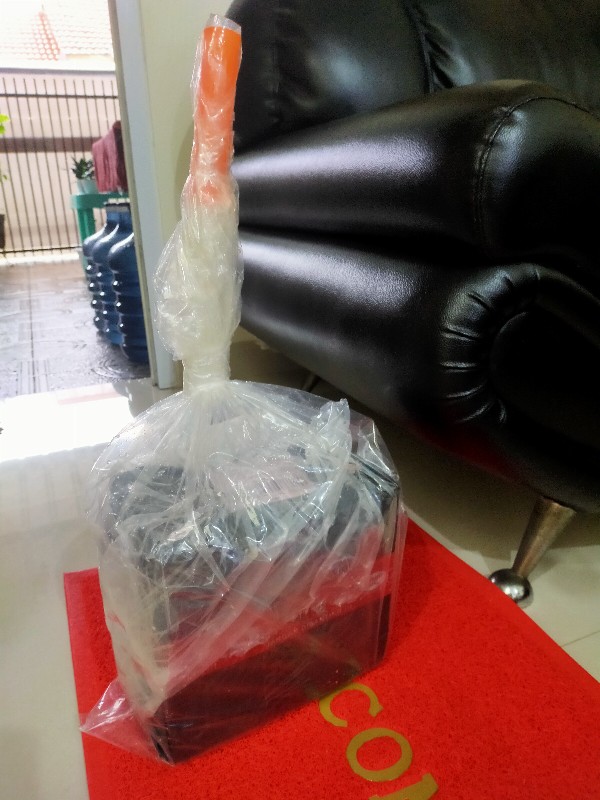 Cat Pelapis Anti Bocor Aquaproof 1 Kg