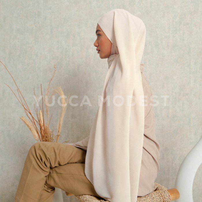 PASHMINA- PREMIUM PASHMINA HIJAB CHIFFON PLISKET FATIMA SOY - YUCCA MODEST -PASHMINA.