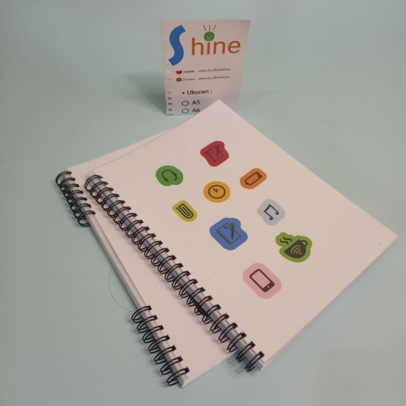 

Notebook Spiral Shine A5 80 Lembar 160 Halaman