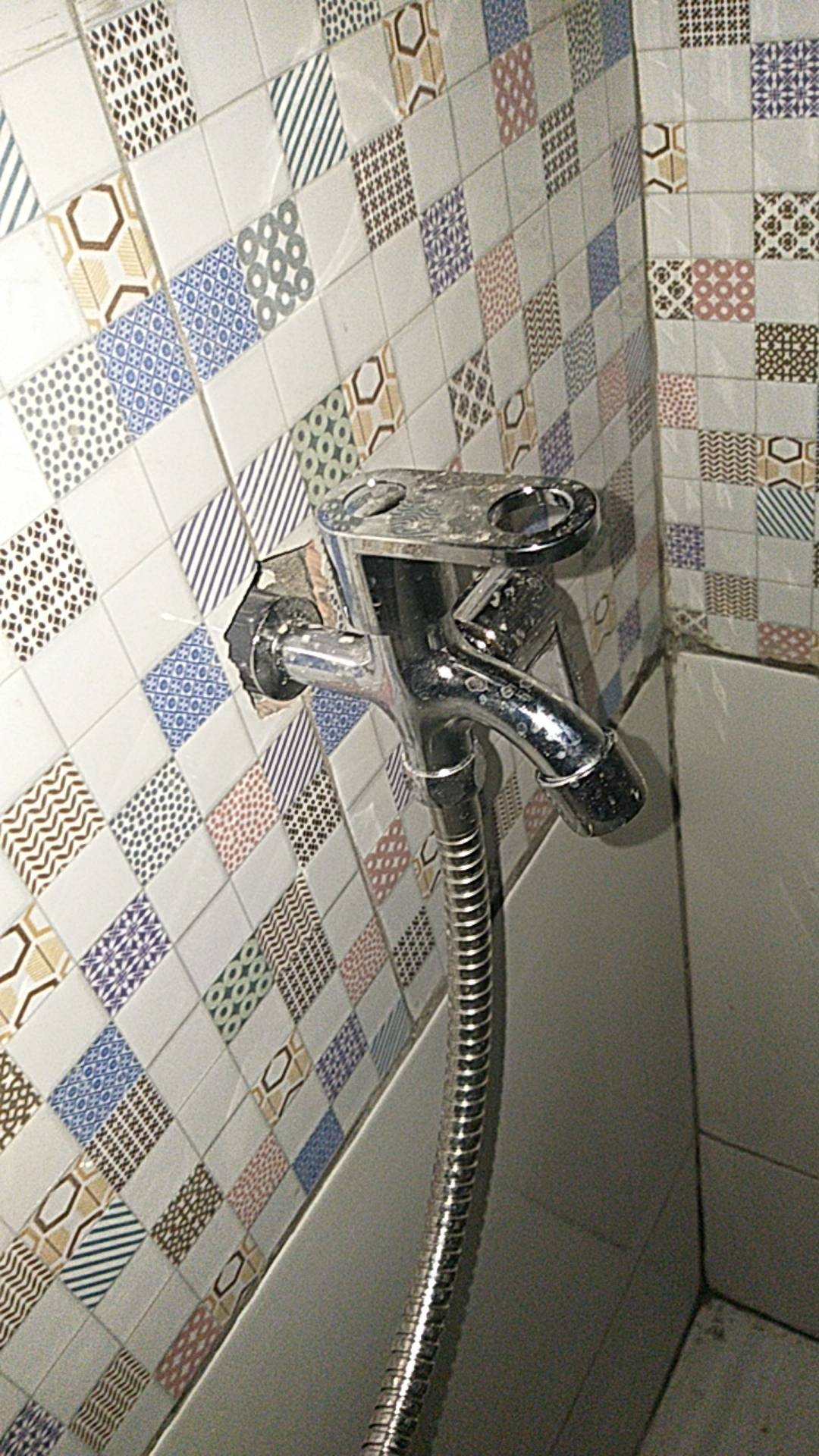 Keran Air Dobel Keran Shower  - Kran Cabang Shower