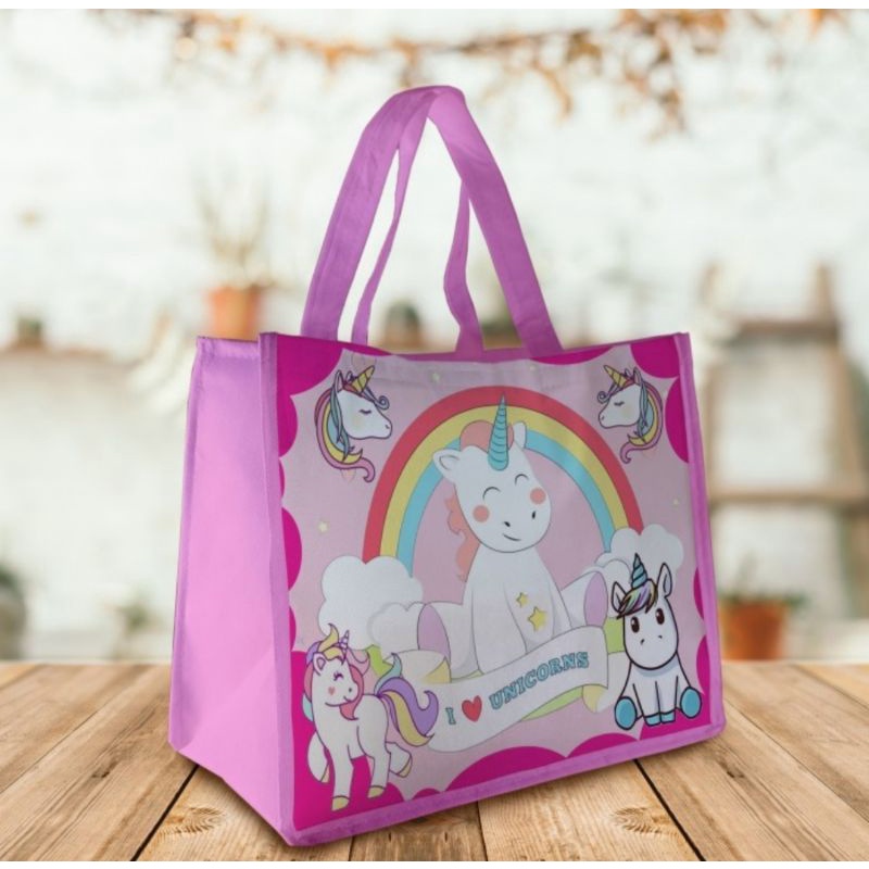 

Tas Ultah unicorn souvenir ulang tahun anak murah berkualitas