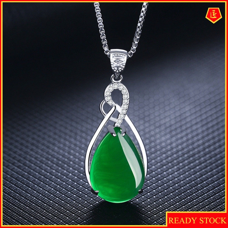 [Ready Stock]Fashion Inlaid Emerald Pendant Silver Plated Necklace