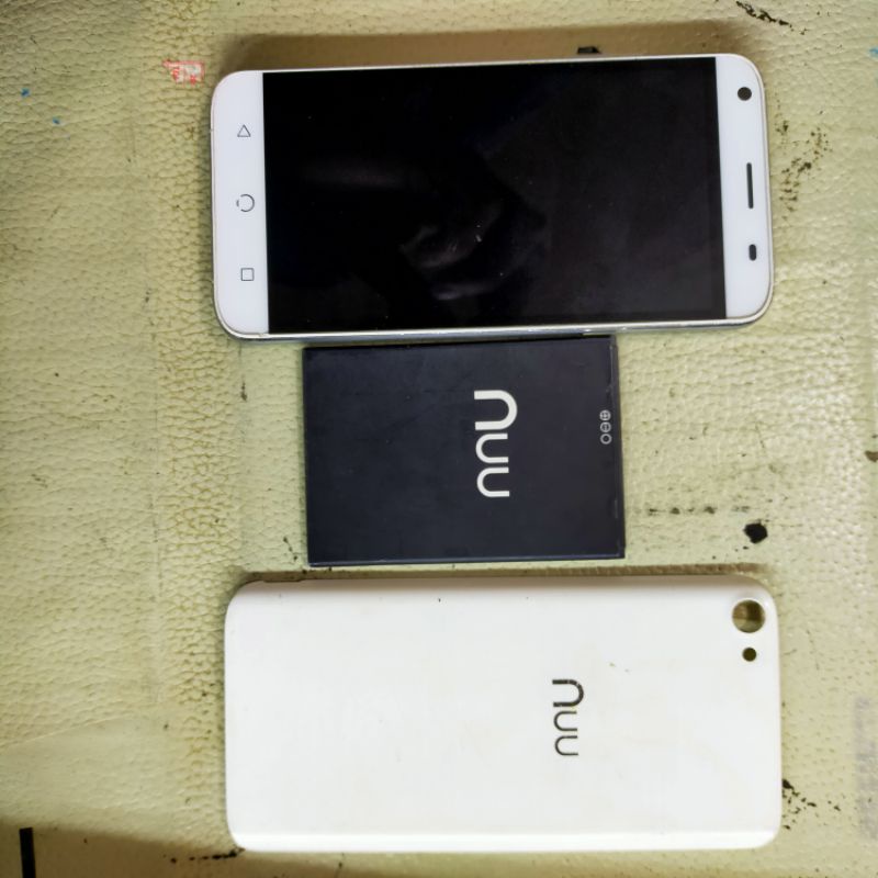 LCD & TOUCHSCREEN NUU MOBILE X4 ORIGINAL COPOTAN. NORMAL. 1 SET. BATRE. FRAME. BACKDOR.