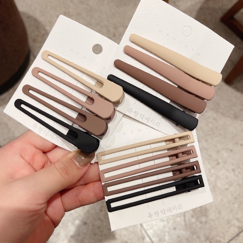 4pcs / Set Jepit Rambut Bahan Alloy Warna Gradasi Gaya Korea Untuk Anak Perempuan