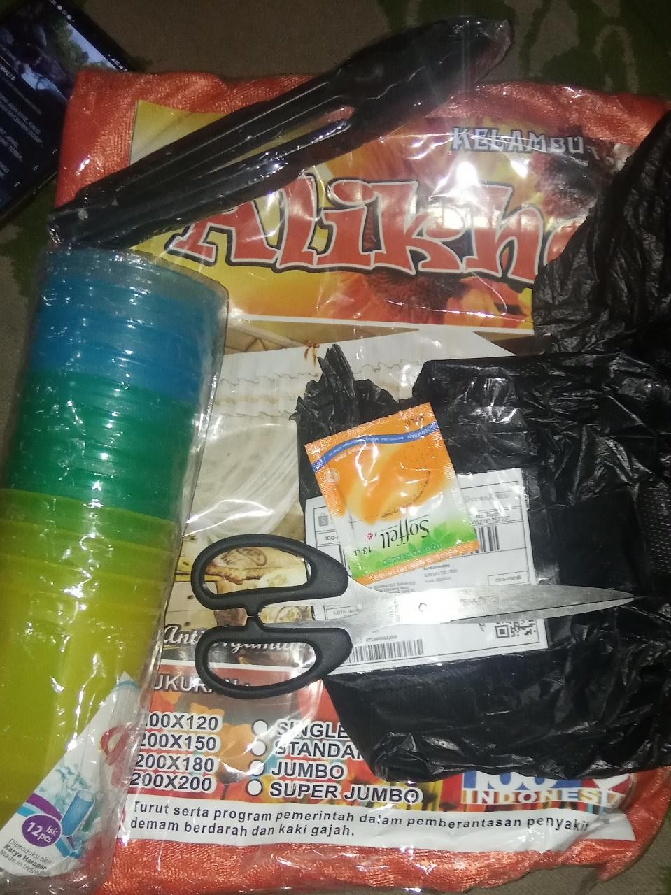 Hot Item (12) Gelas Plastik Kh Warna Warni