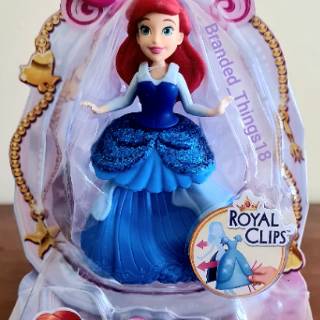  Barbie  Jasmine Alladin original Disney Hasbro Mattel 