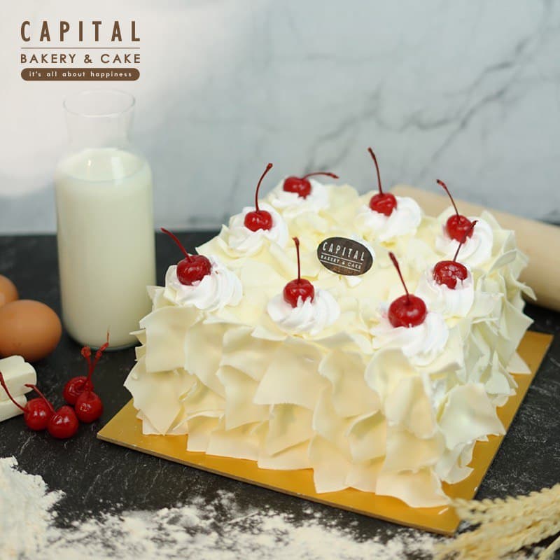 

Lapis Surabaya/Bolu Lemon/Birthday Cake/Cake Lembut