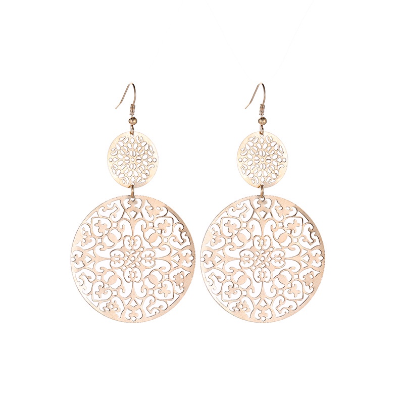 Hot selling European and American fashion earrings, retro hollow disc frosted earrings, palace folk style carved earrings