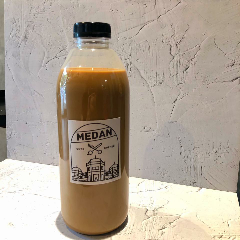 

Seliter Kopi Susu Aren Lae