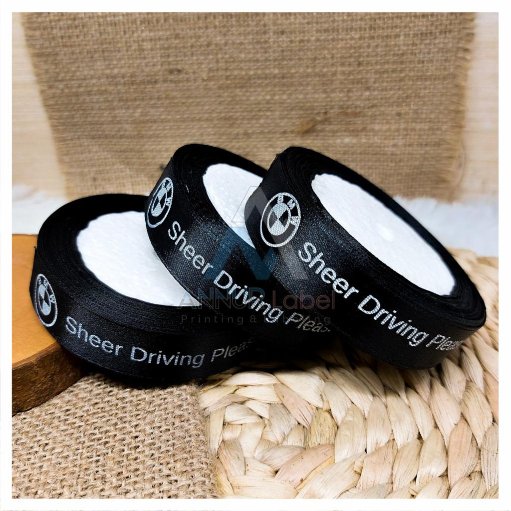 

pita satin label pita satin label sati lanyard slayer label murah label baju label kado (custom desain)