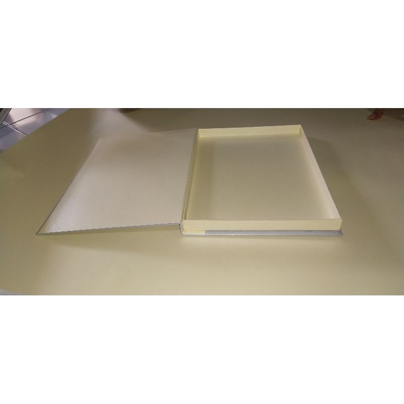 

Hard BOx/ Custom box/Gift box/Hampers Box/Kotak kado/Kotak kue