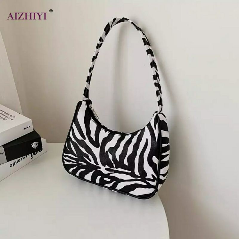 dem_sare / DS1067 - Tas Bahu Shoulder bag Motif Animasi Simple Korean Bag