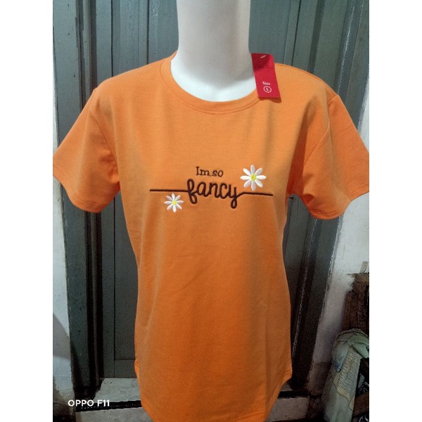 Kaos bunga daisy