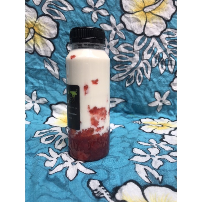

STRAWBERRY MILK
