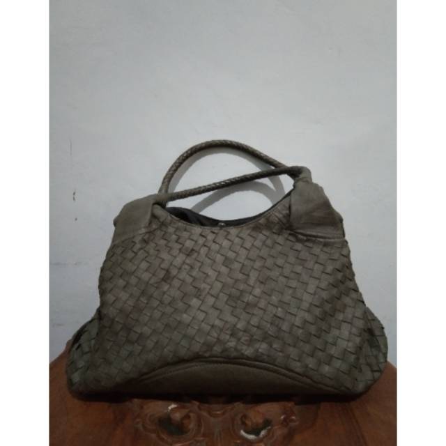 Sold Tas tomboy wiz