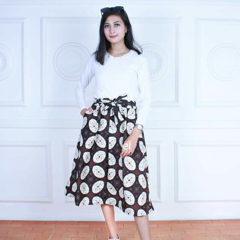 ROK BATIK SOGAN TERLARIS ROK 3/4